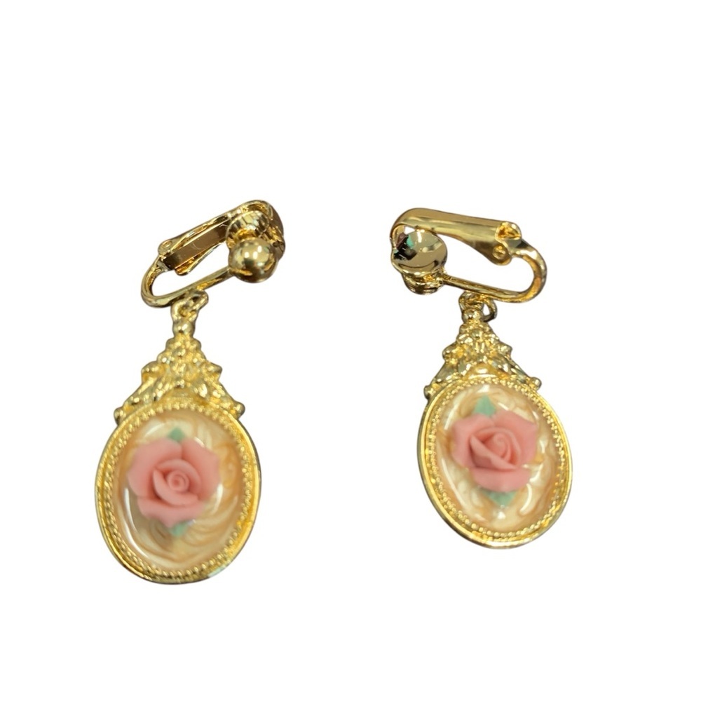 Avon Victoria Rose drop Gold and Pink Rose Clip-On Earrings NIB 1989